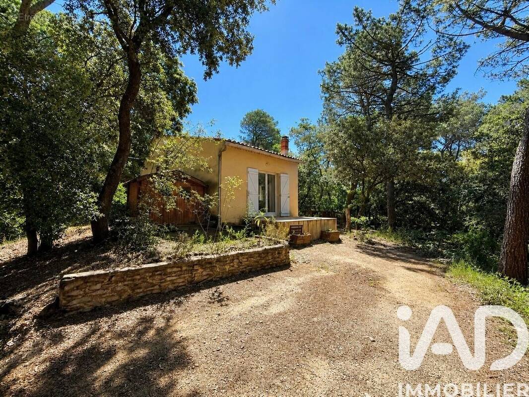 Photo 1 - Maison à UCHAUX