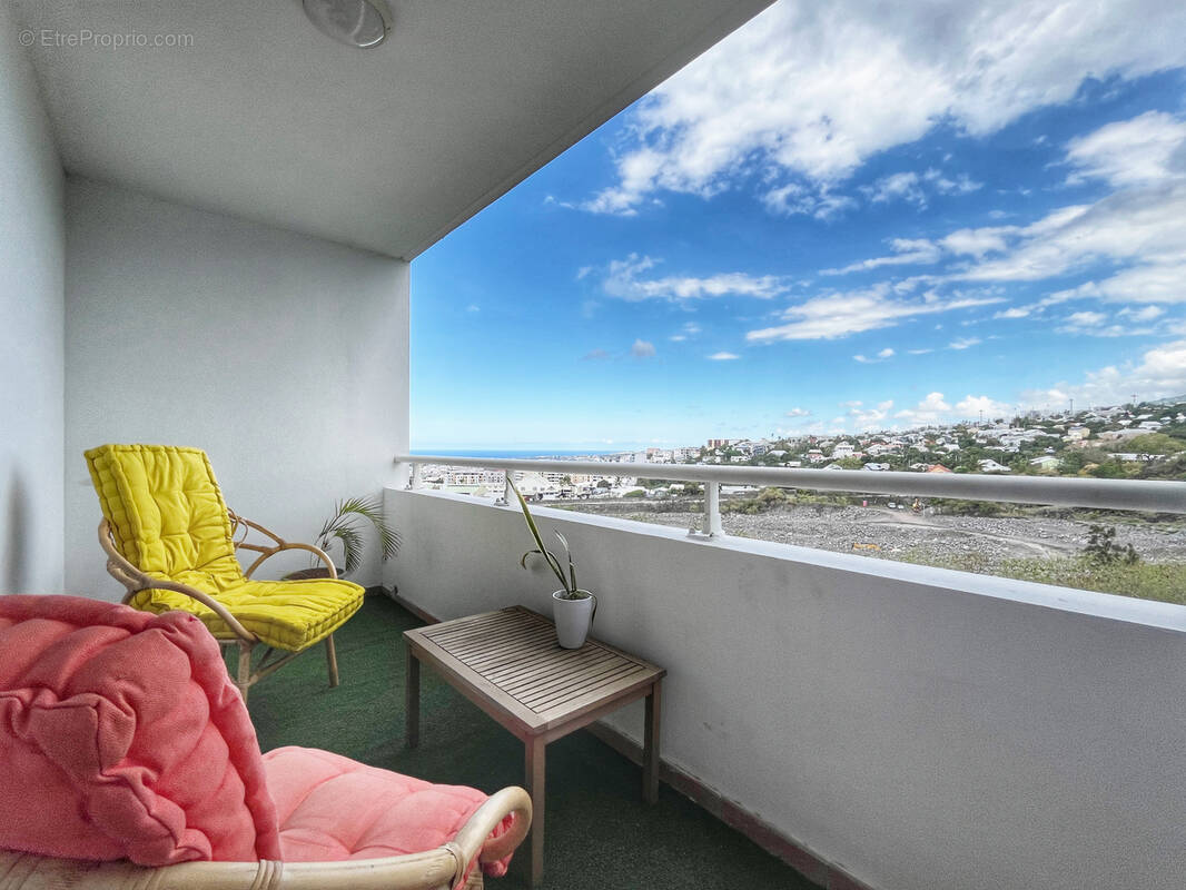 Appartement à SAINT-DENIS