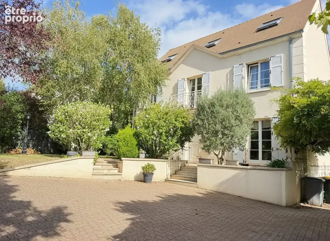 Maison 9 pièces 184 m² à vendre à Montlignon (95680) - photo 2