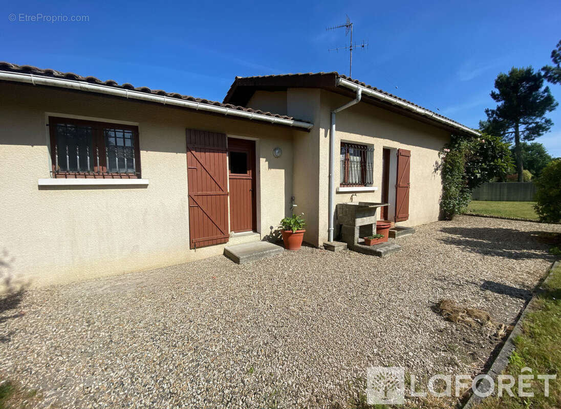 Maison Gujan Mestras 4 pièce(s) 100 m2 - photo 3