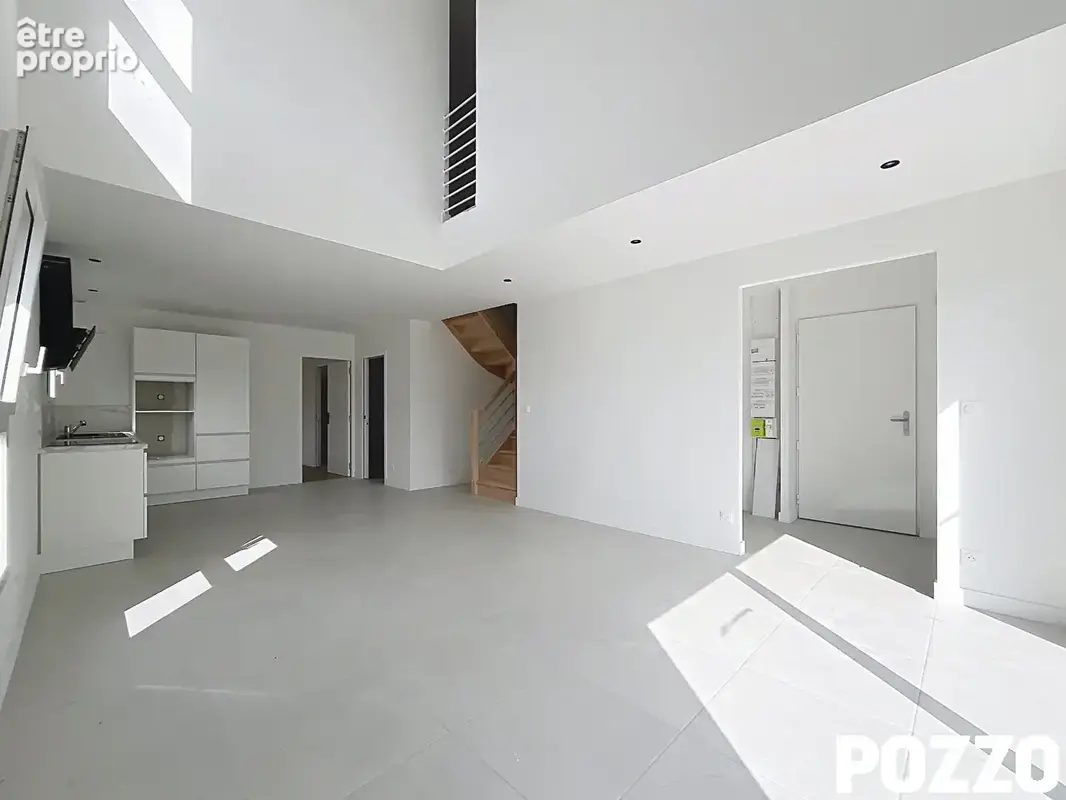 A vendre : Maison de 115m² , 4 chambres à BREVILLE SUR MER (50290) - photo 4