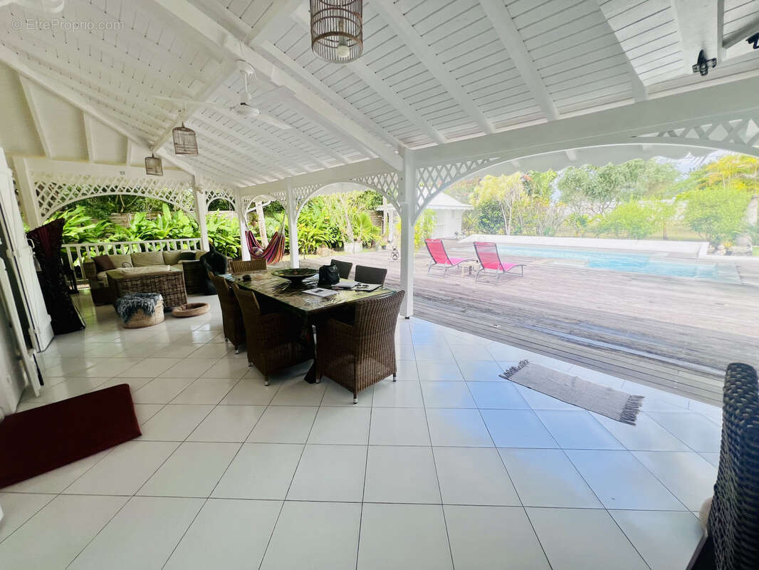 Maison à SAINT-FRANCOIS