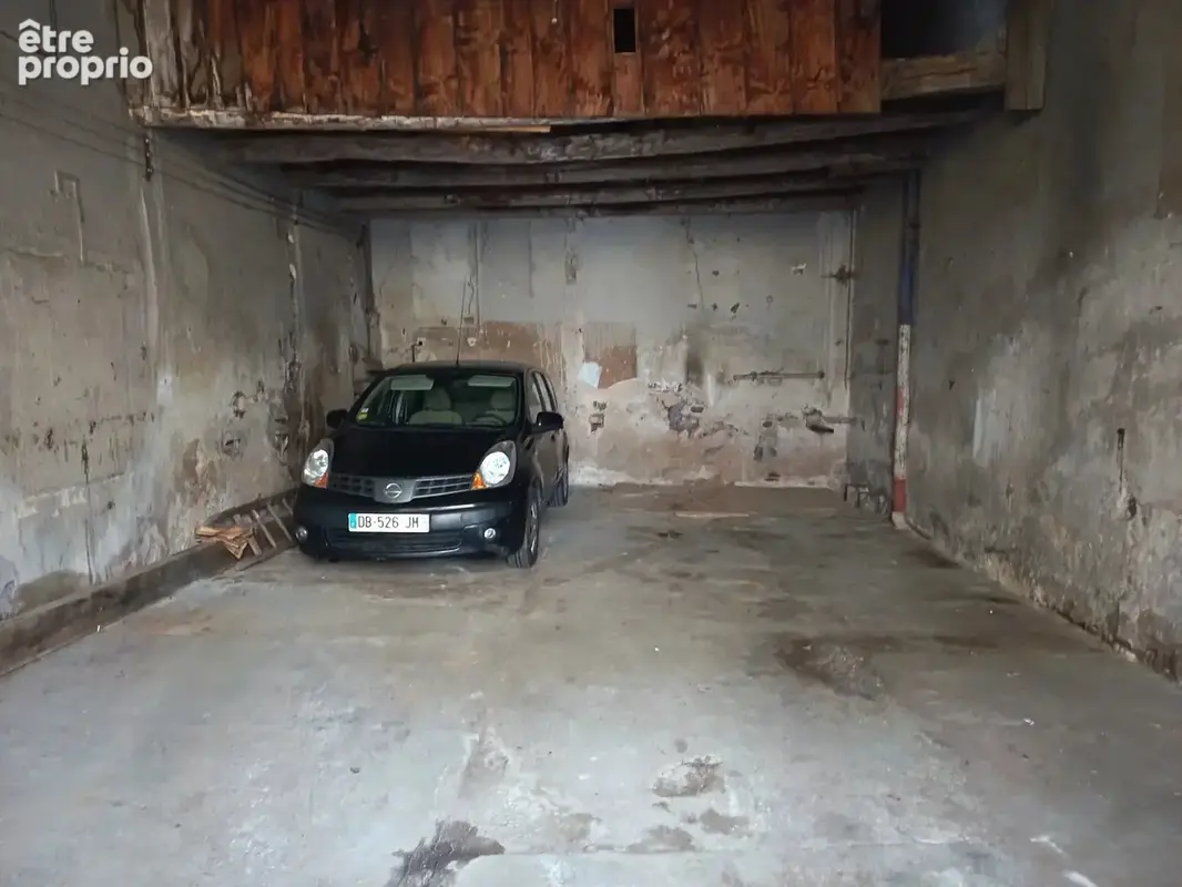 Vente Parking-box Saint-germain-lembron(63340) 40 000ï¿œ - photo 2