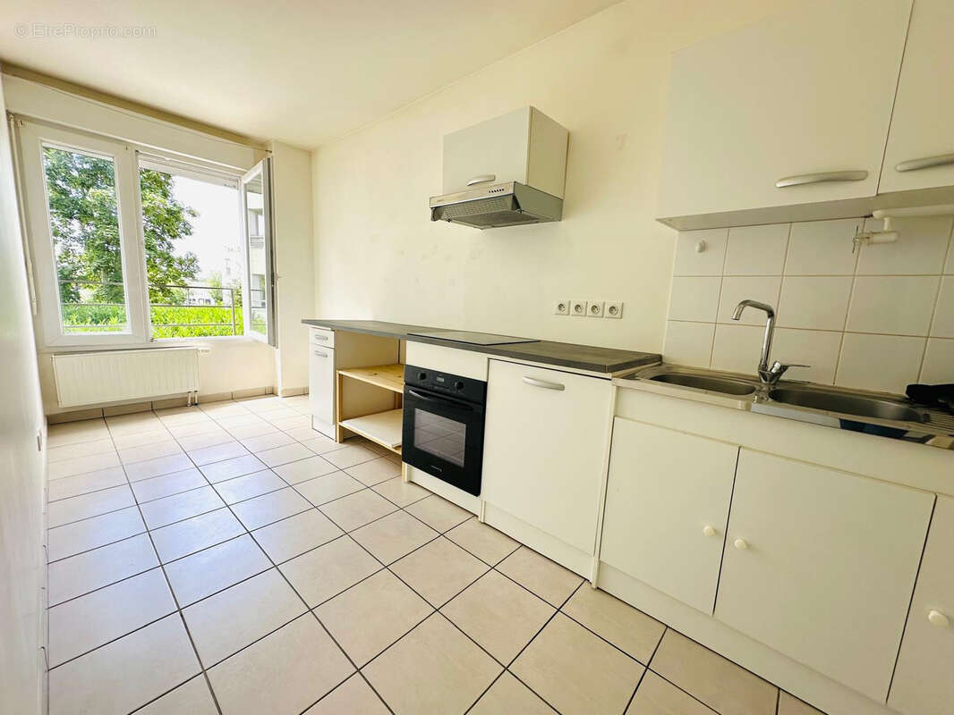 A vendre Tours nord T3 avec deux terrasses et stationnement en sous-sol - photo 8