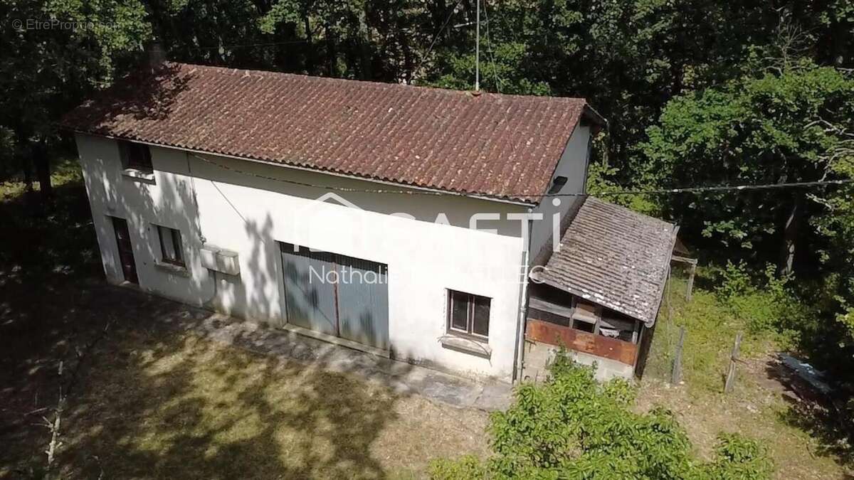 Photo 4 - Maison à SAINTE-COLOMBE-EN-BRUILHOIS