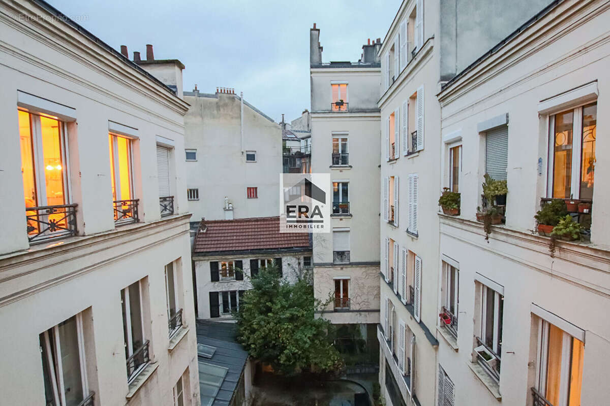 Appartement à PARIS-11E