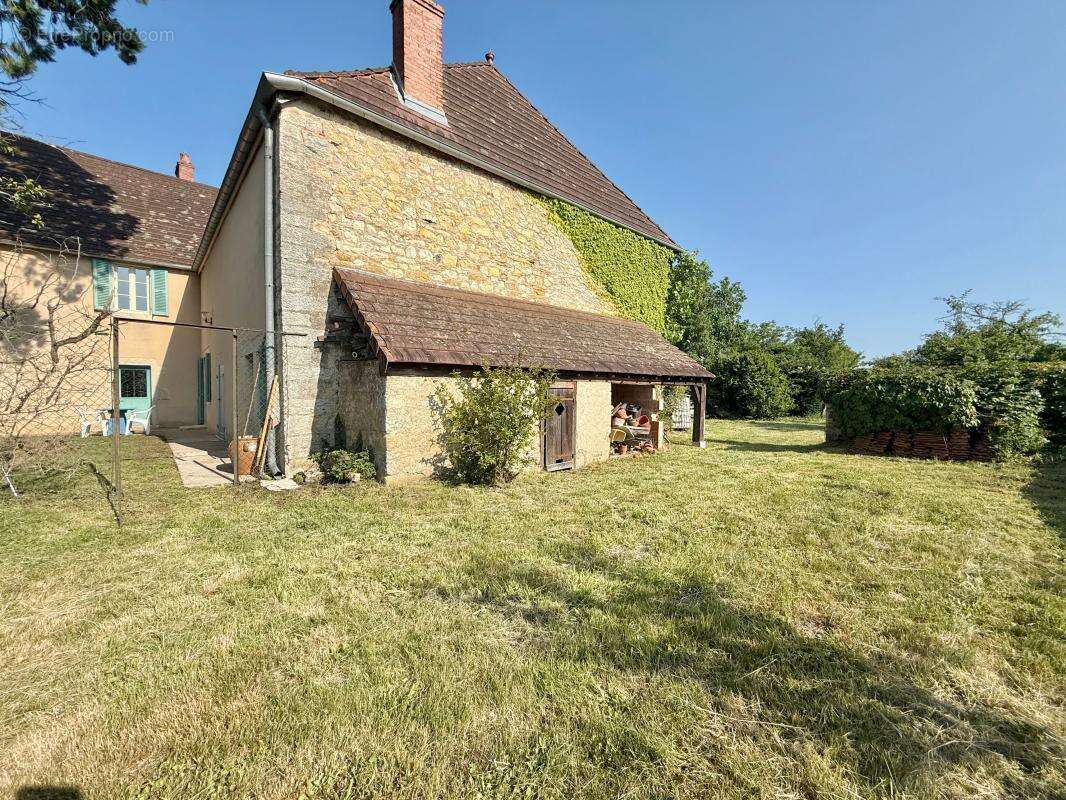 Maison à PONTAILLER-SUR-SAONE