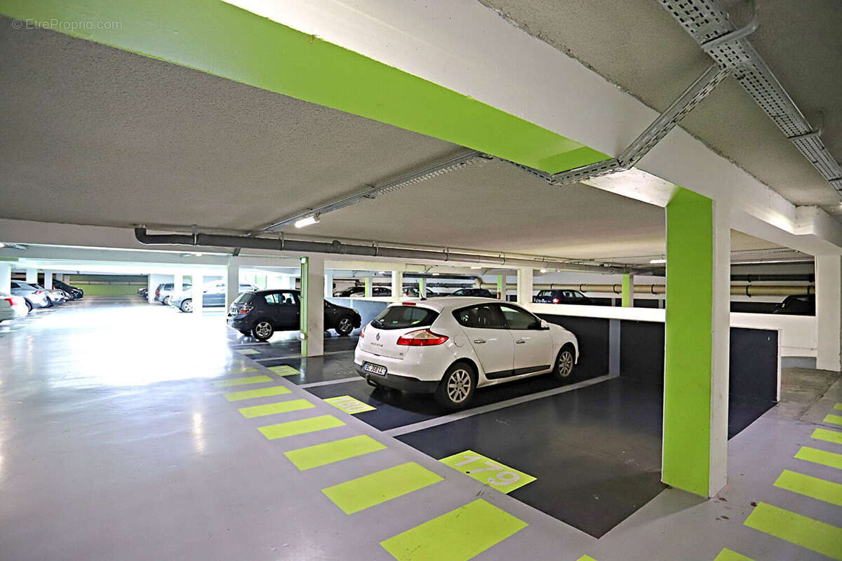 Appartement à EPINAY-SUR-SEINE