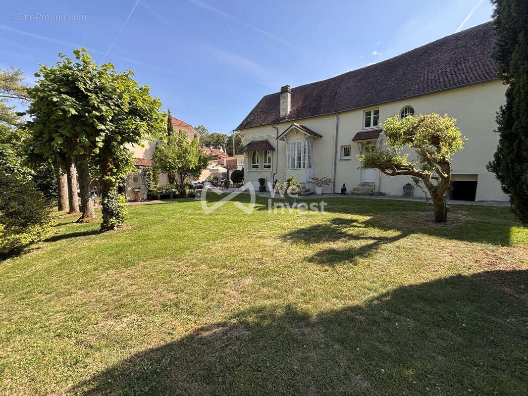 Maison à VILLIERS-SUR-MORIN