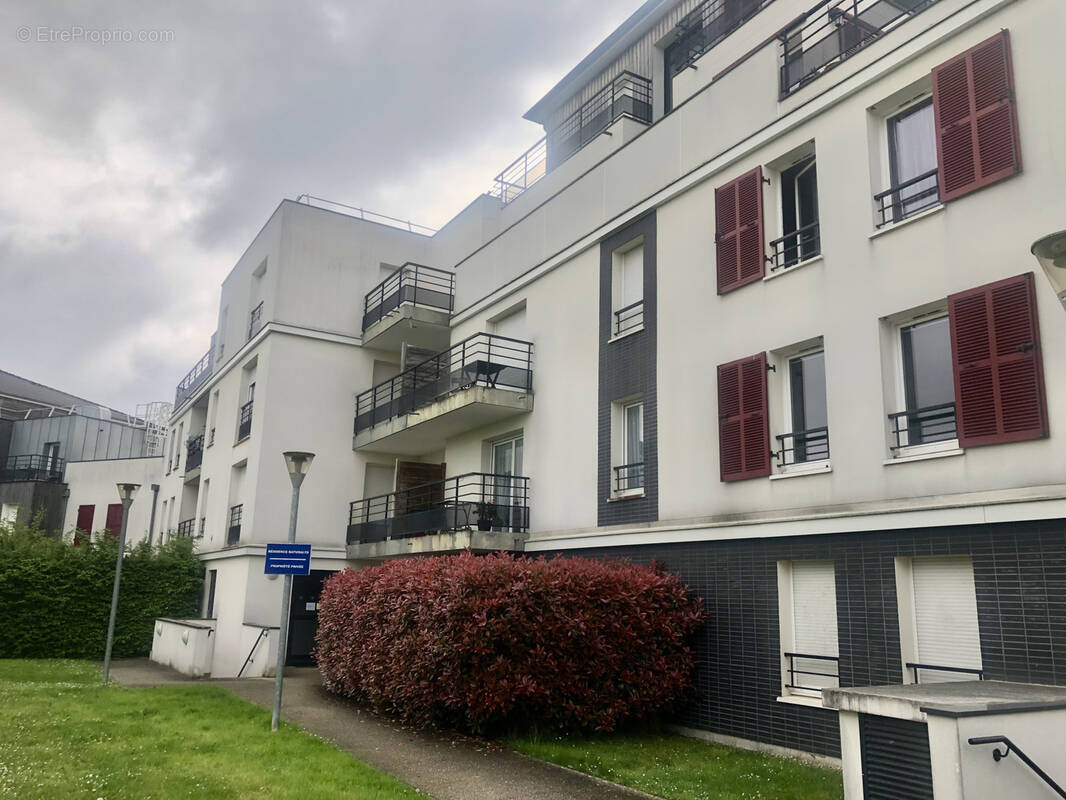 Appartement à CLAYE-SOUILLY