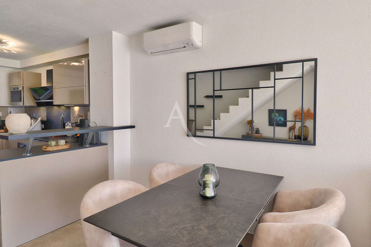 Maison à GREOUX-LES-BAINS