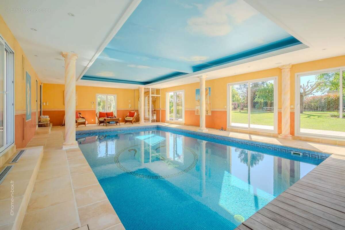 Maison à CHANTILLY