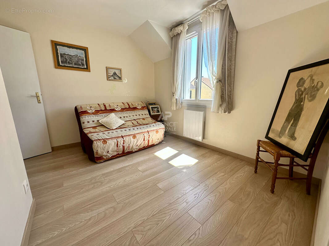 Maison Carrieres Sous Poissy 7 pièce(s) - photo 11