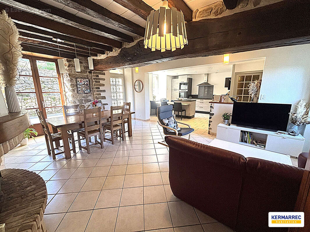 A vendre maison 7 pièces à chatillon-en-vendelais 139 m² - 251 700  hai - photo 2