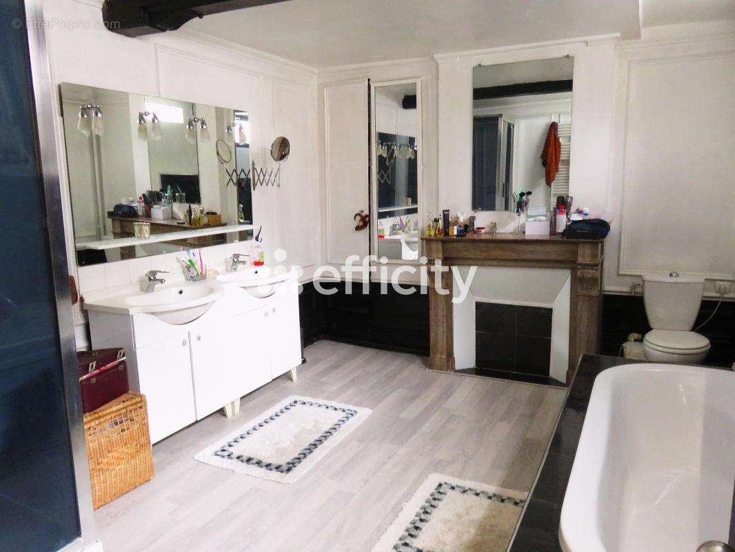 Appartement à VALENCIENNES