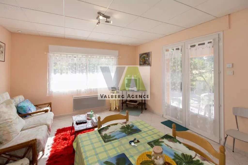 Petite maison a guillaumes - photo 4