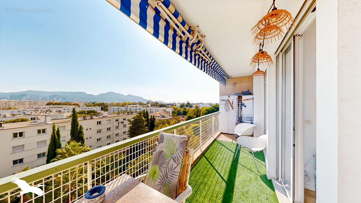 Appartement à MARSEILLE-8E