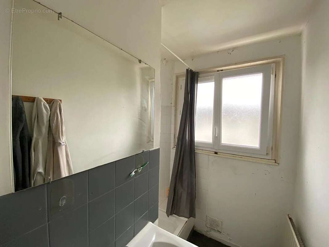 Saint-Brieuc T3 de 65 m² vendu loué - photo 5