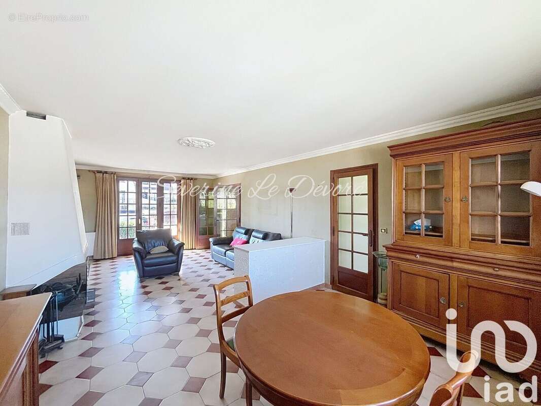 Photo 2 - Maison à SAINT-LEU-LA-FORET