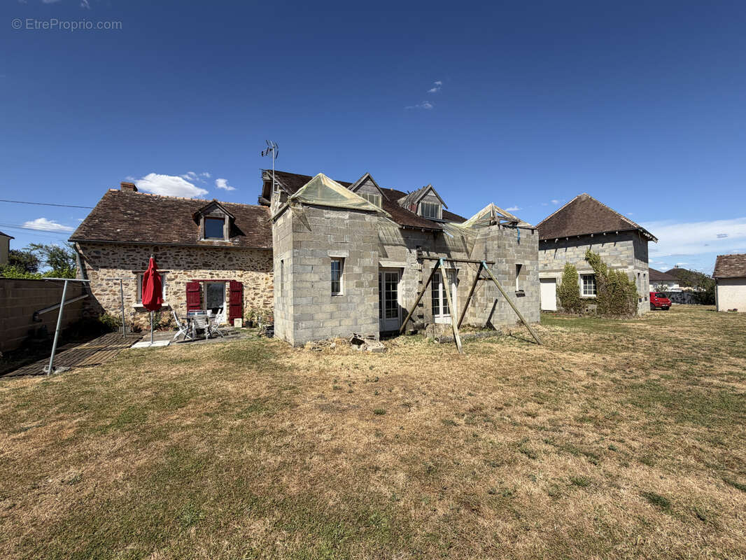 Maison à SABLE-SUR-SARTHE