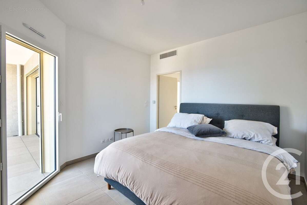 Appartement 69 m² à Nice  - photo 9