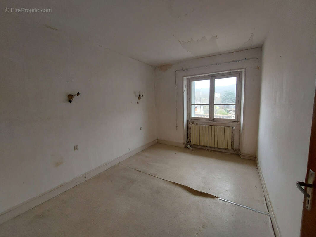 Maison à SAINT-AFFRIQUE