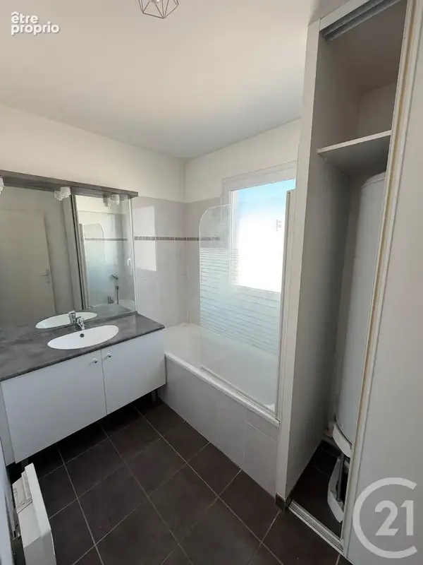 Appartement 3 pièces 65 m² à vendre à Marseille-4e (13004) - photo 9