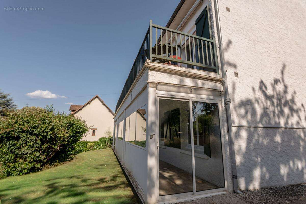 Lieux uniques ® x propriétés privées propose maison de  187 m² sur un terrain de 1295 m² à cellettes (41) - photo 3