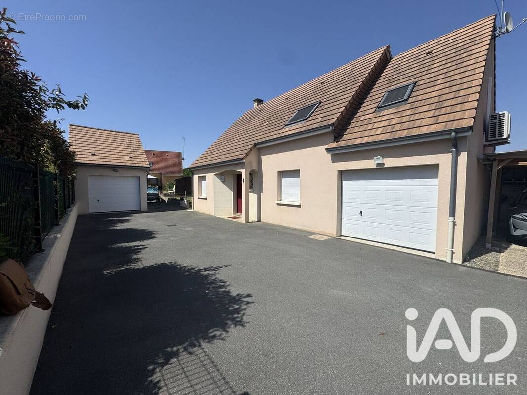 Photo 1 - Maison à BOULOIRE