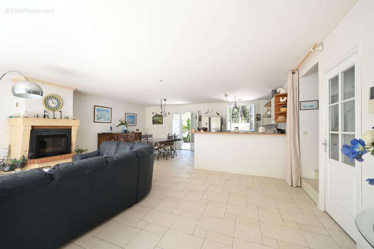 Maison accès forêt proche plage À Vendre - photo 4