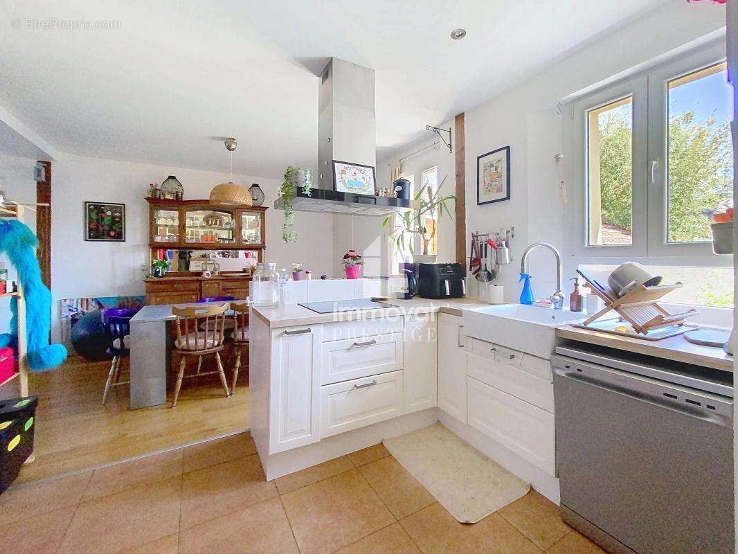 ROBERTSAU - MAISON - 124m² sur 2,73 ares - photo 3