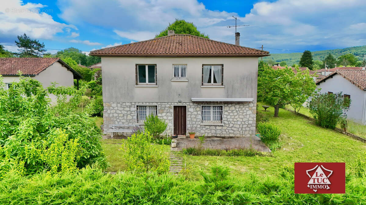 Maison à SAINT-SYLVESTRE-SUR-LOT