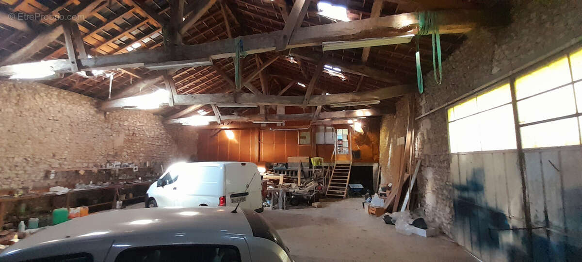 Maison à TOCANE-SAINT-APRE