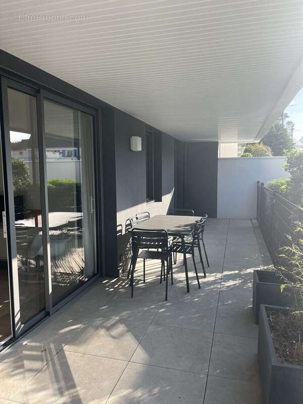 Appartement 71 m² à Larmor-Plage  - photo 2