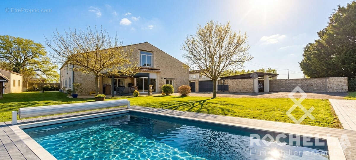 Maison à TONNAY-CHARENTE