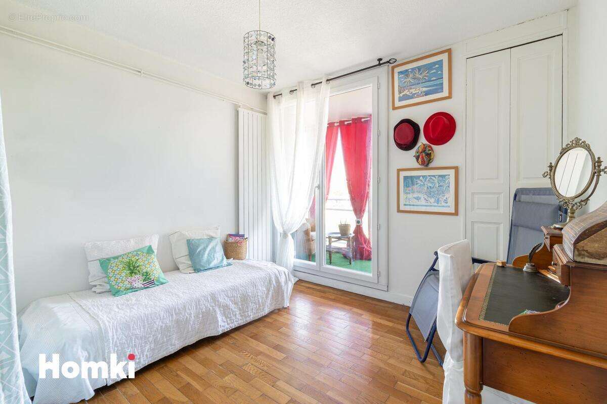 Appartement à MARSEILLE-13E