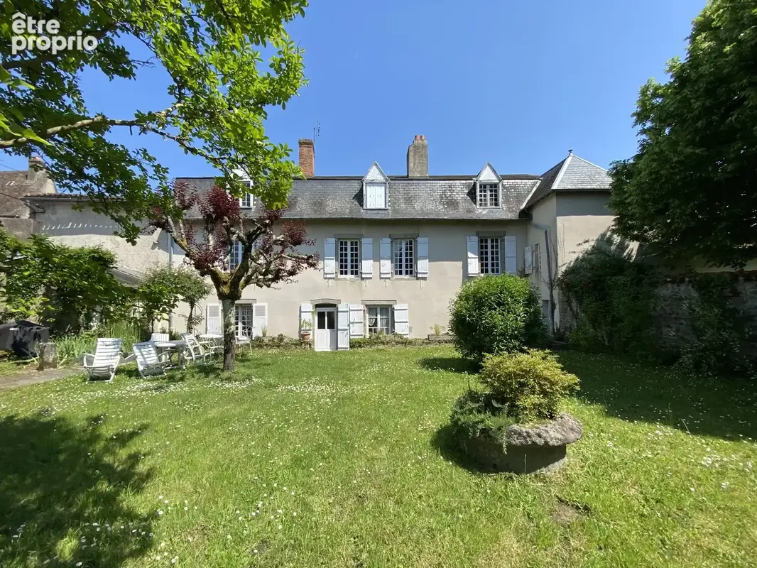 Maison à LE DORAT