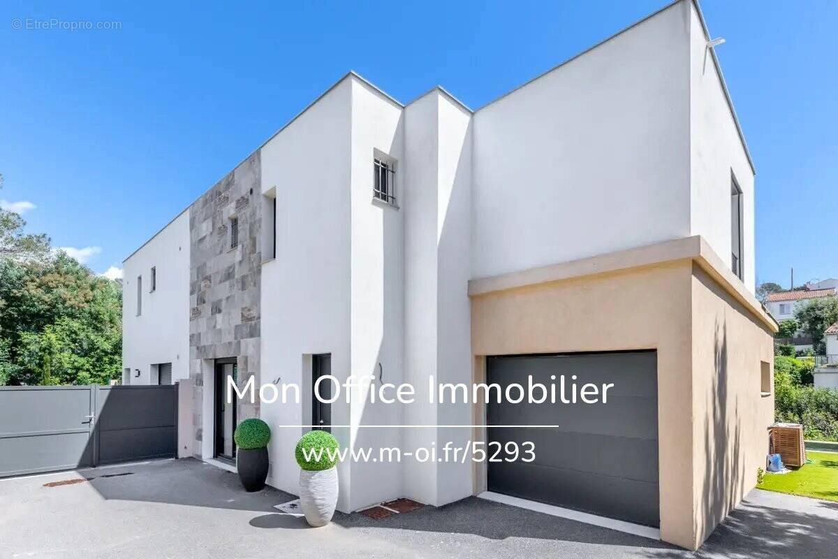 Maison à SAINT-RAPHAEL