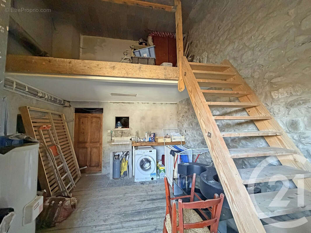 Maison à LYAUD