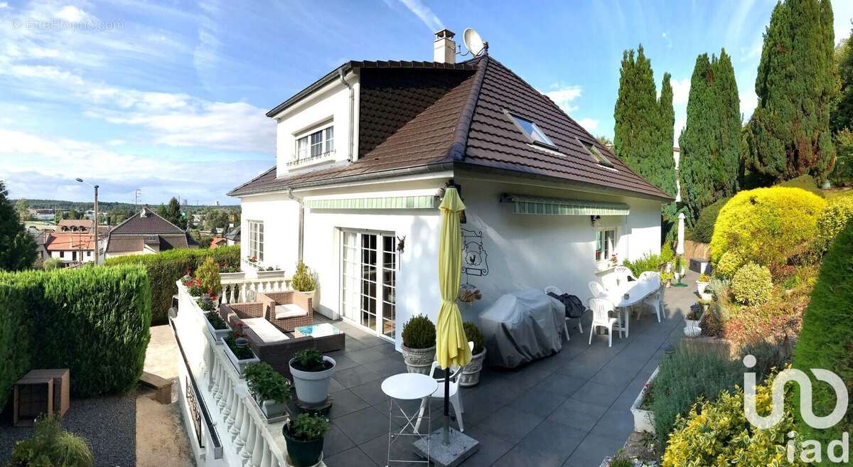 Photo 2 - Maison à SAINT-AVOLD