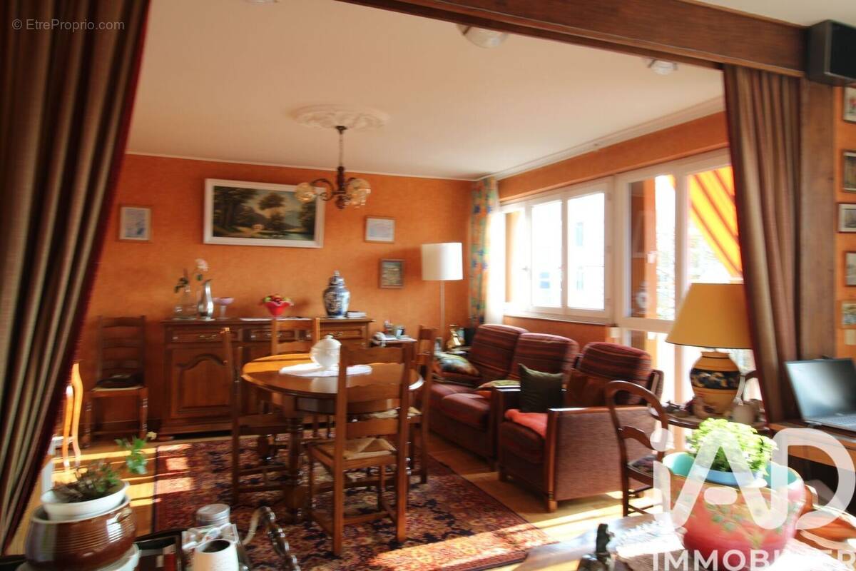 Photo 1 - Appartement à CONFLANS-SAINTE-HONORINE