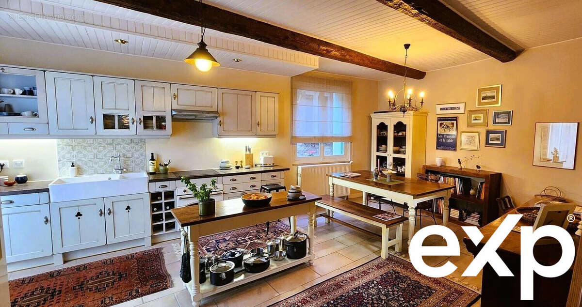 Appartement à VILLEMAGNE-L'ARGENTIERE