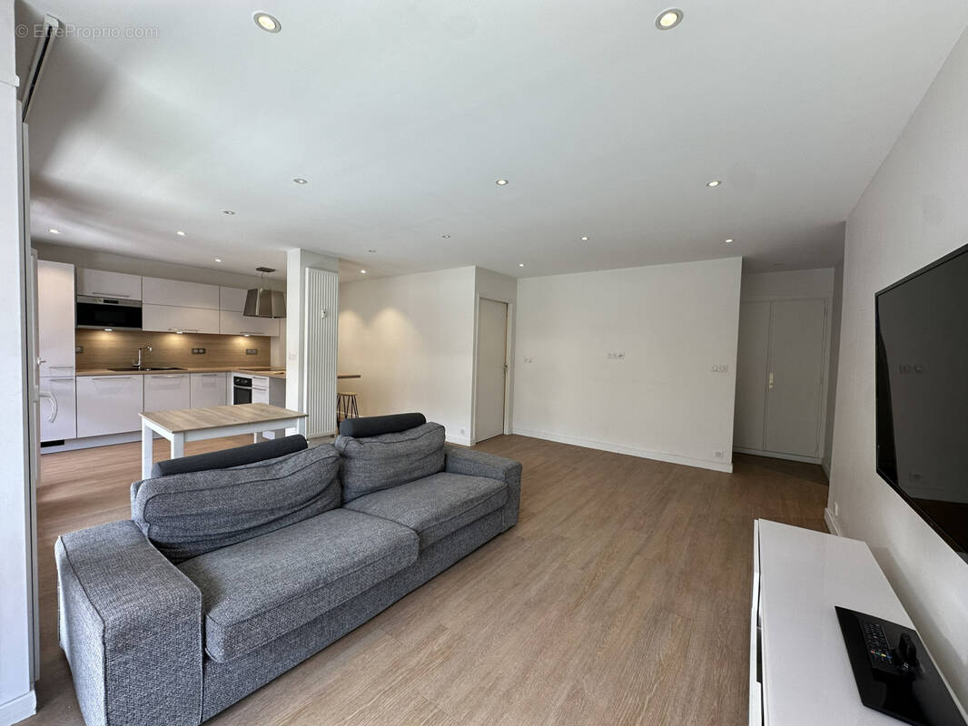 Appartement à SAINT-JEAN-DE-MAURIENNE