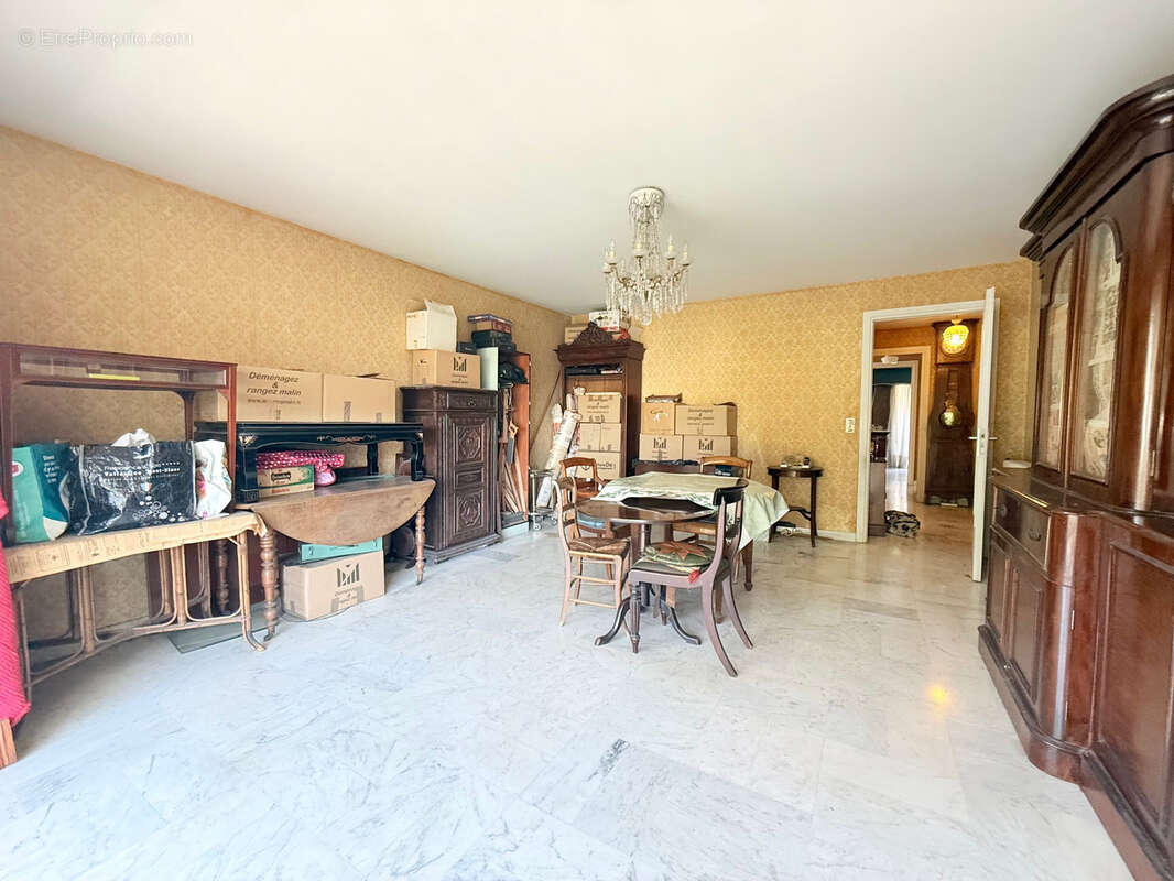 Appartement à LE CANNET
