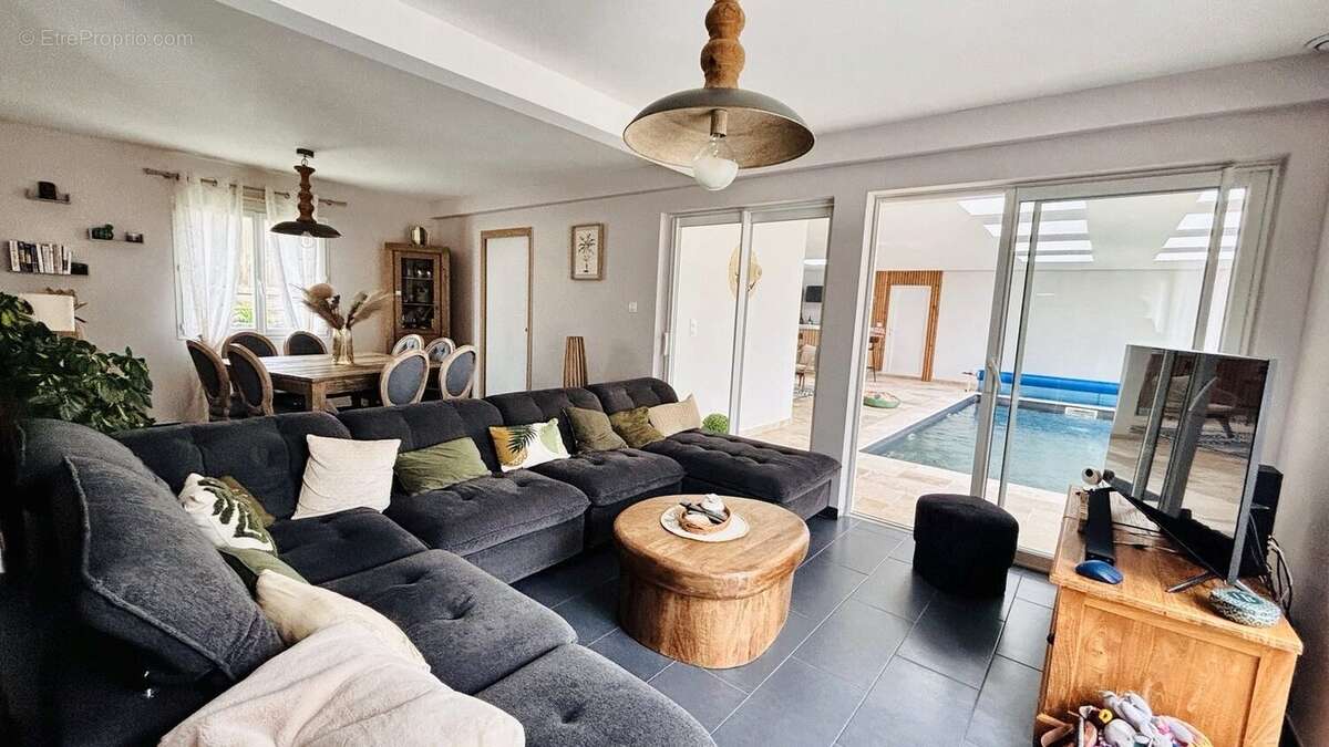 Maison à BLAINVILLE-SUR-ORNE