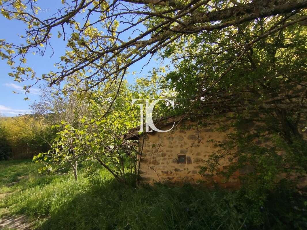 Maison à COURRY
