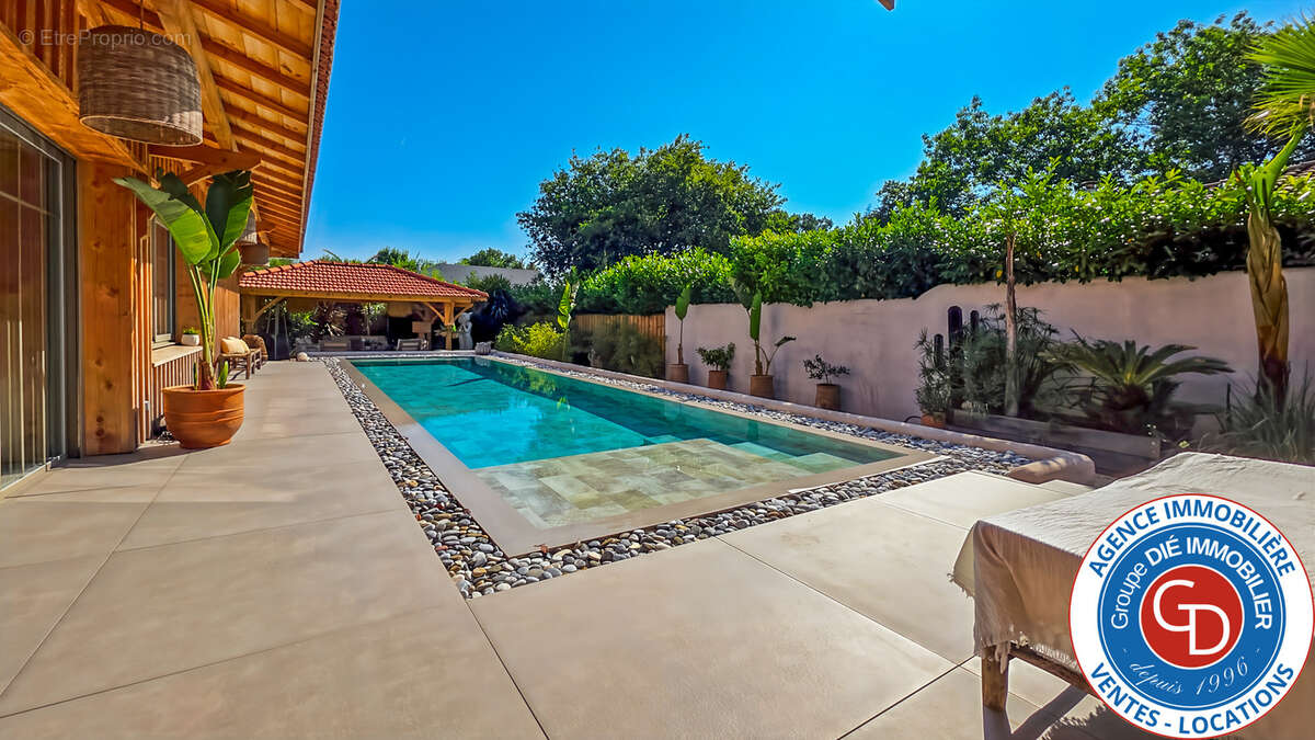 Villa d'exception avec 4 chambres et piscine - photo 5