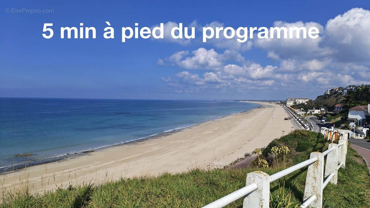 Appartement à DONVILLE-LES-BAINS