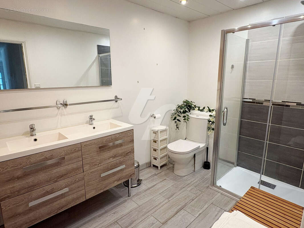 Maison 125 m² à Treillieres  - photo 8
