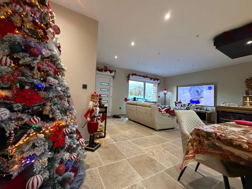 Maison à SAINT-AMAND-LES-EAUX